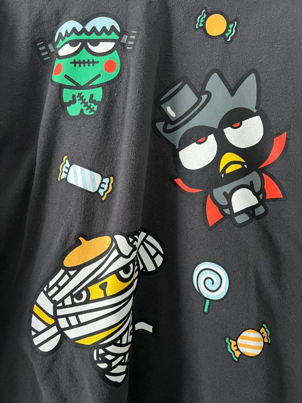 Hello Kitty and Friends by Sanrio Hybrid Women's Halloween Sweatshirt Black XXL - Picture 6 of 10